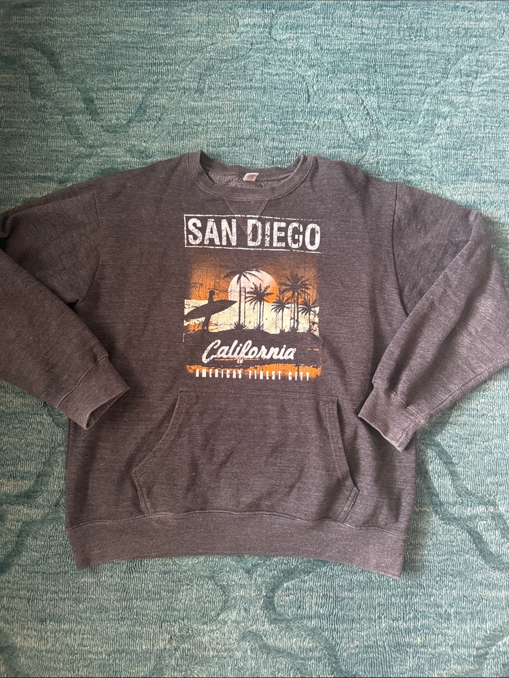 San Diego California Graphic Crewneck Sweatshirt - Charcoal